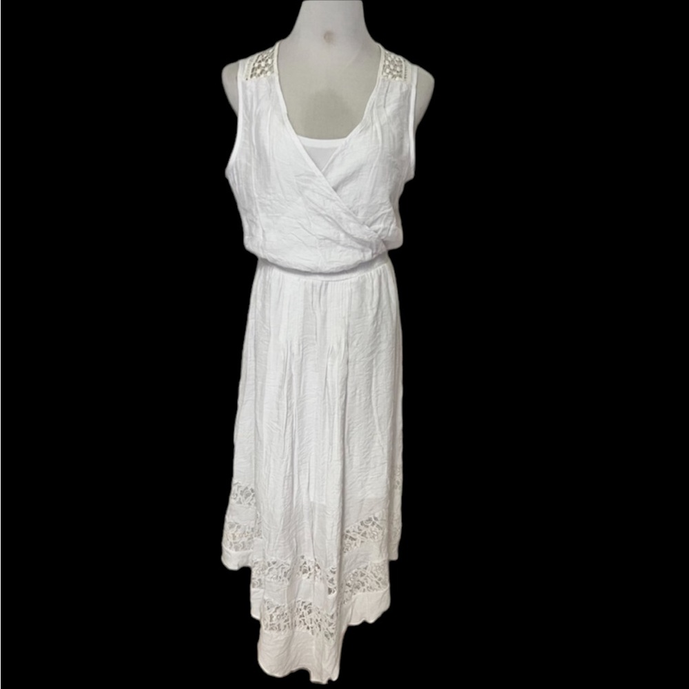 NWOT White Accented Dress